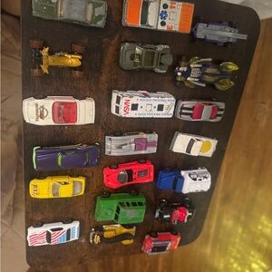 Lot of vintage Toy Car Set hot wheels matchbox die cast 20